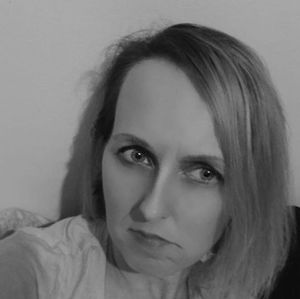 Meet your Posher, Leslie